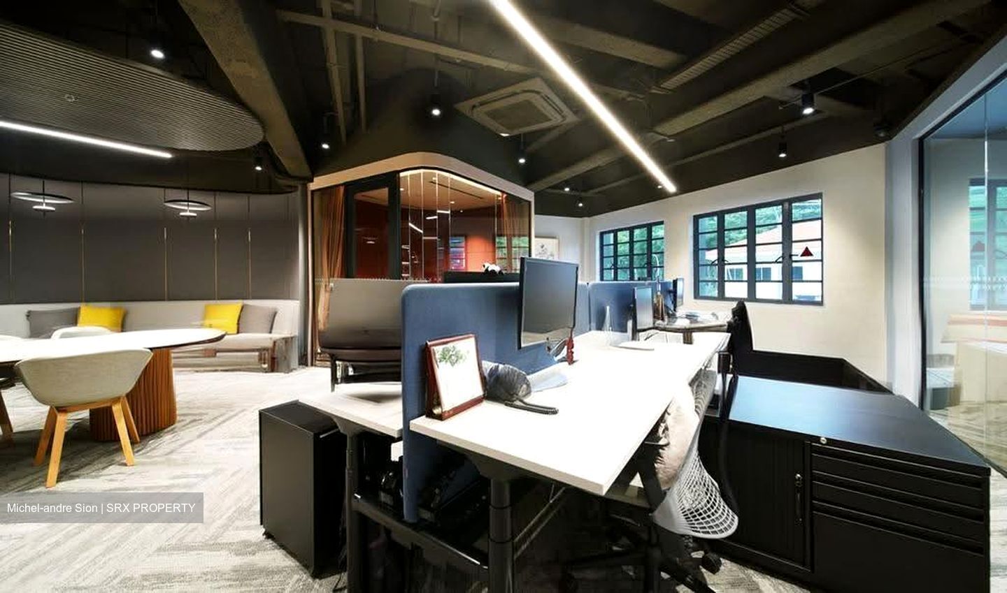 North Canal Road (D1), Office #629213371